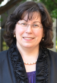 Loraine Silvestro headshot
